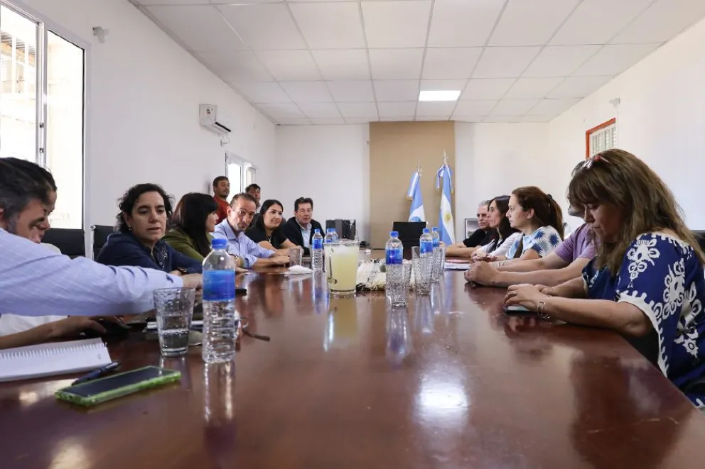 PARITARIA ESTATAL NQN9