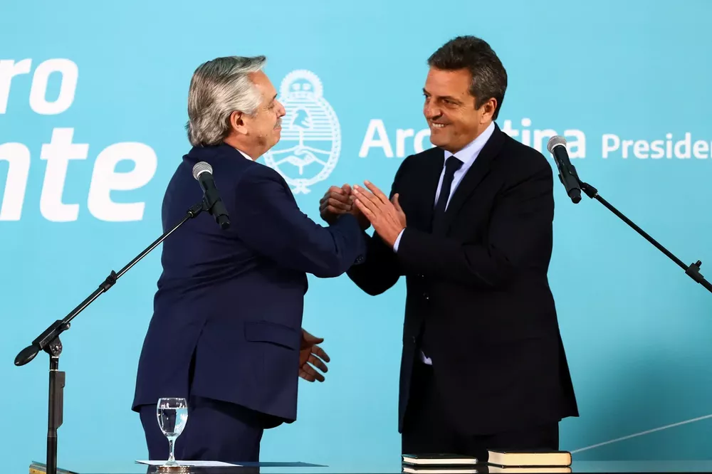 SERGIO MASSA ALBERTO SALUDO