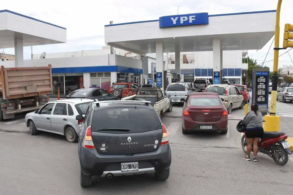 COMBUSTIBLES DESABASTECIMIENTO2