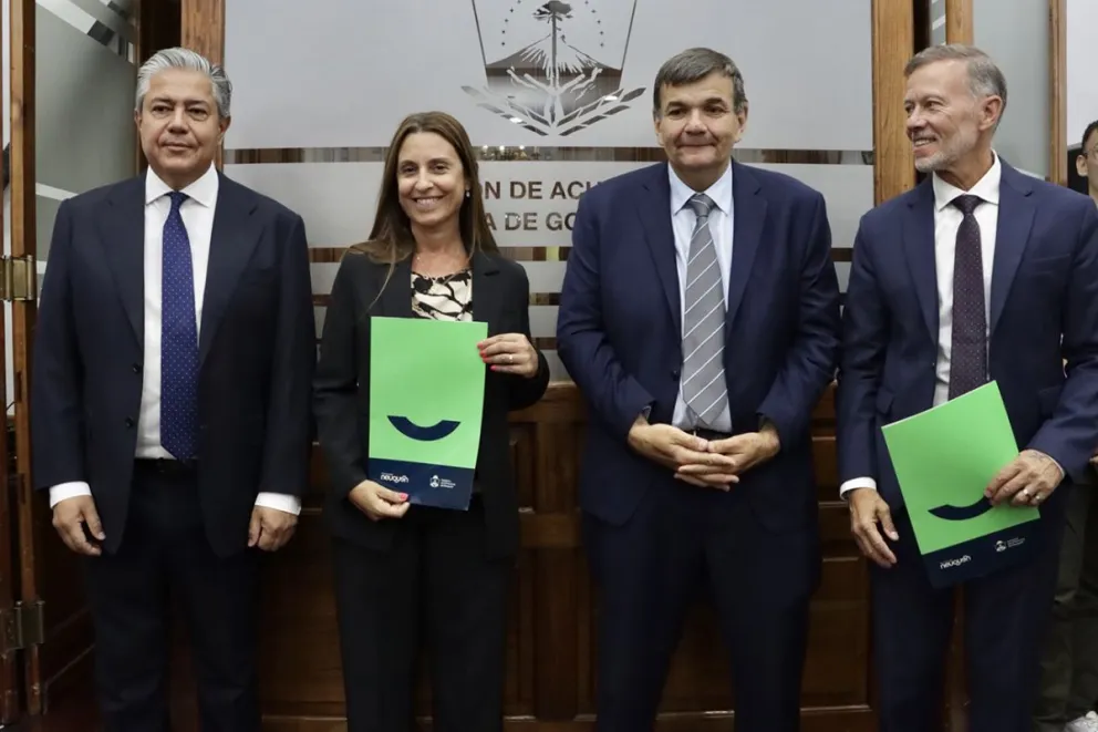 ROLO CLAUDIA RODRIGUEZ