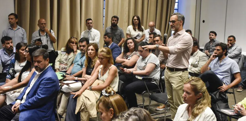 VACA MUERTA MESA EMPLEO2