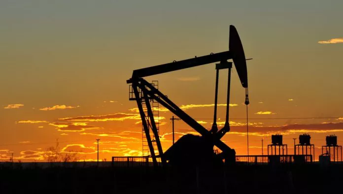 PETROLEO7-696x394