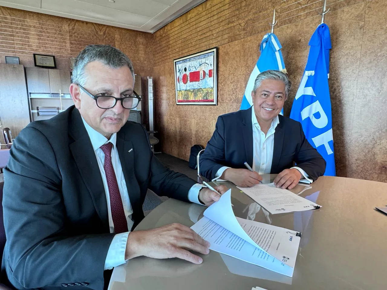 YPF BECAS