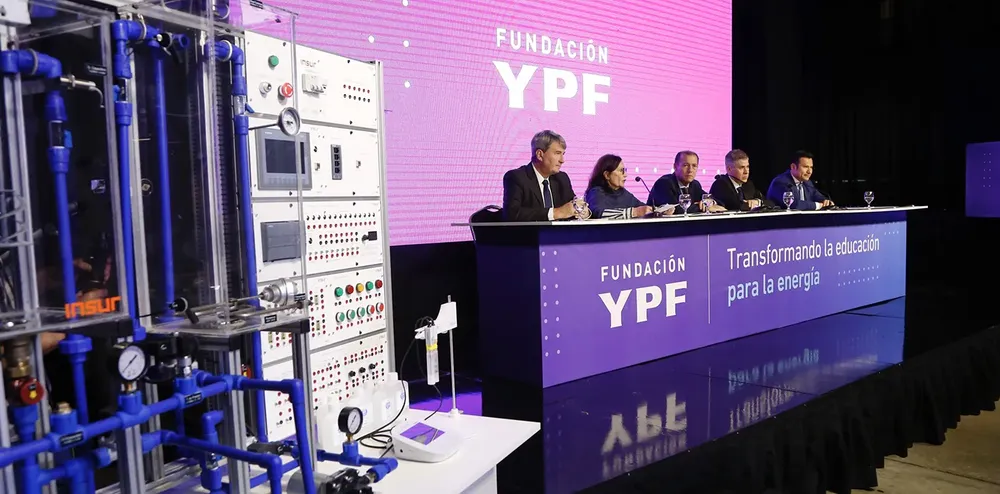YPF FUNDACION