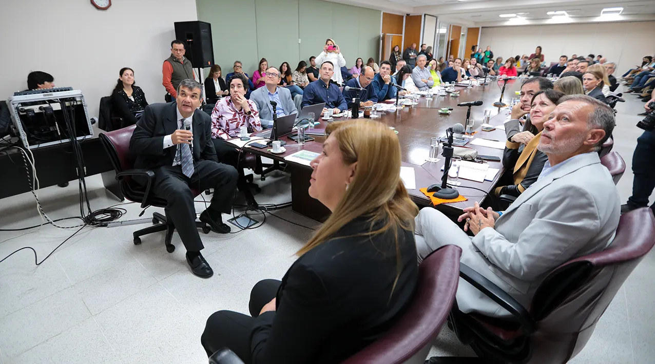 GUILLERMO KOENIG LEGISLATURA