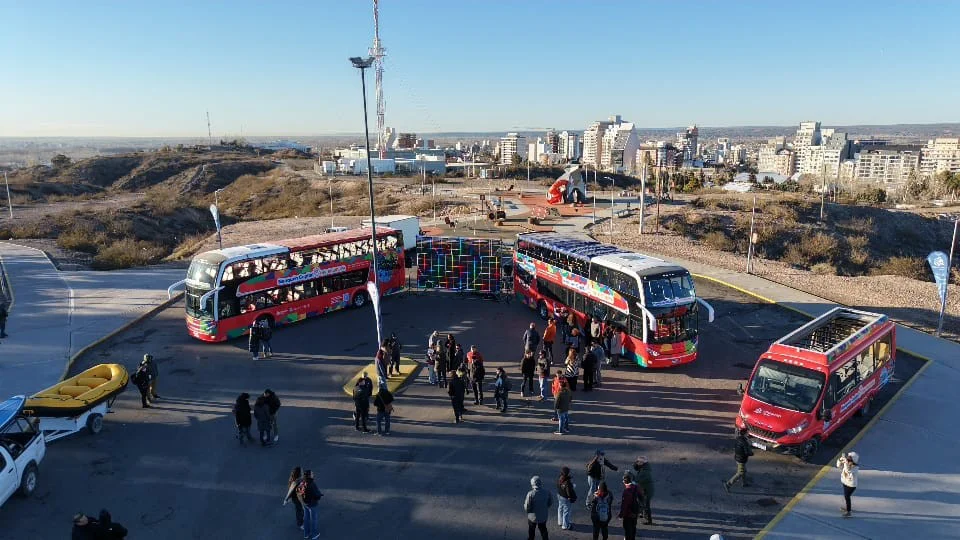 NEUQUEN BUS TURISTICO2