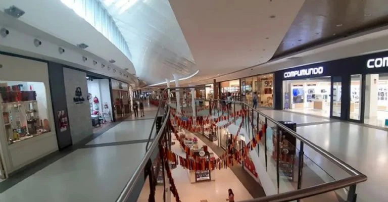 SHOPPING NQN3
