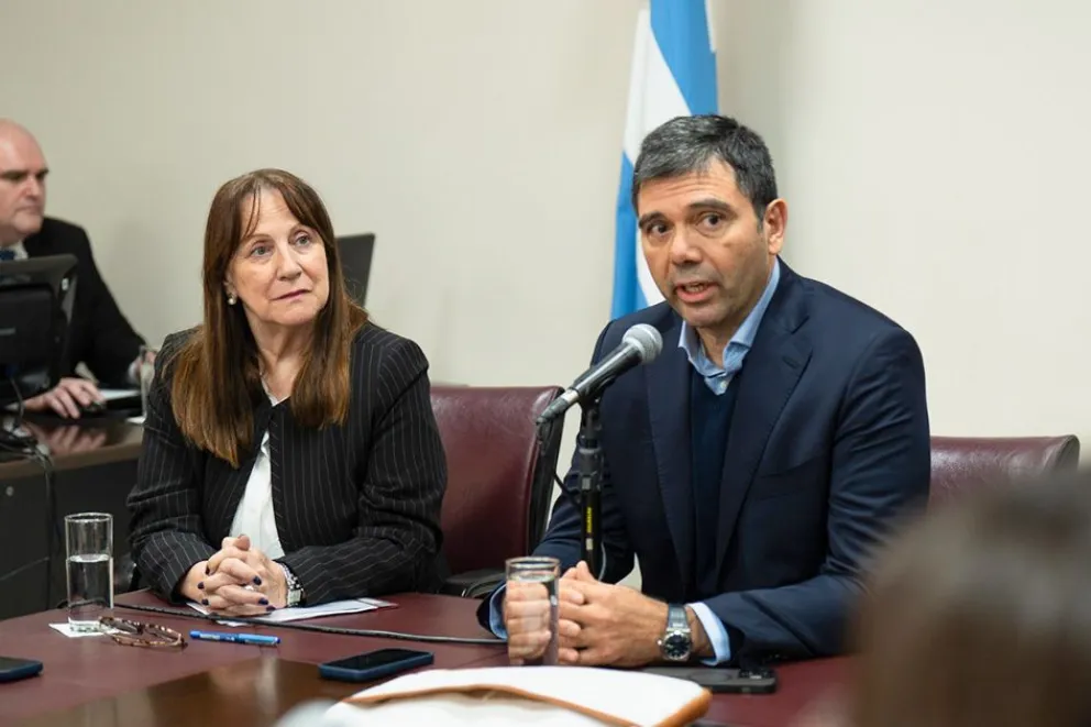 MEDELE LEGISLATURA