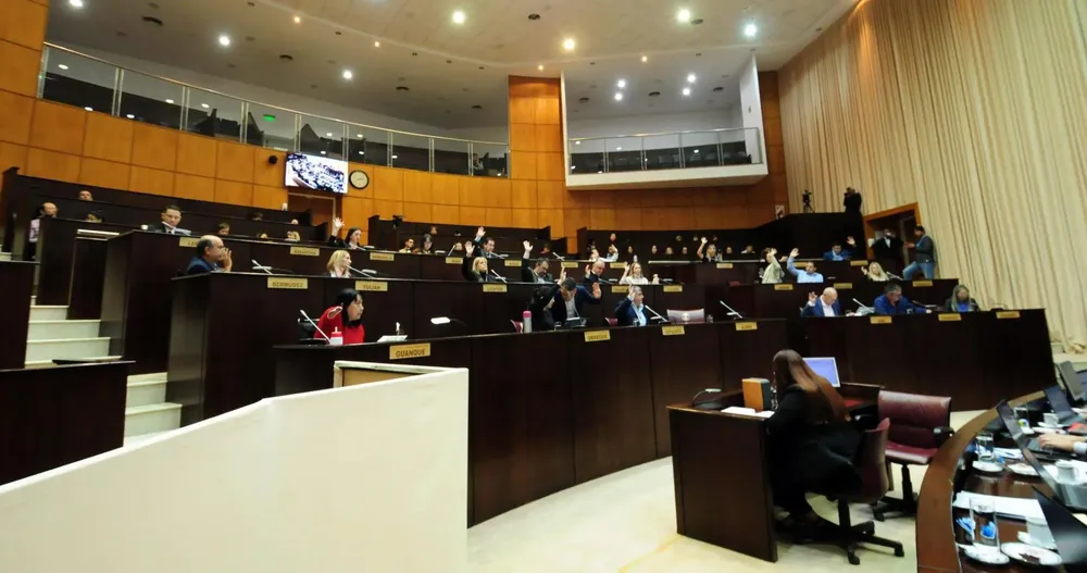 LEGISLATURA GANANCIAS1