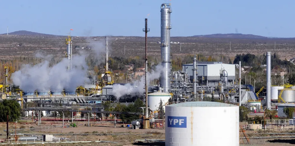 YPF REFINERIA2