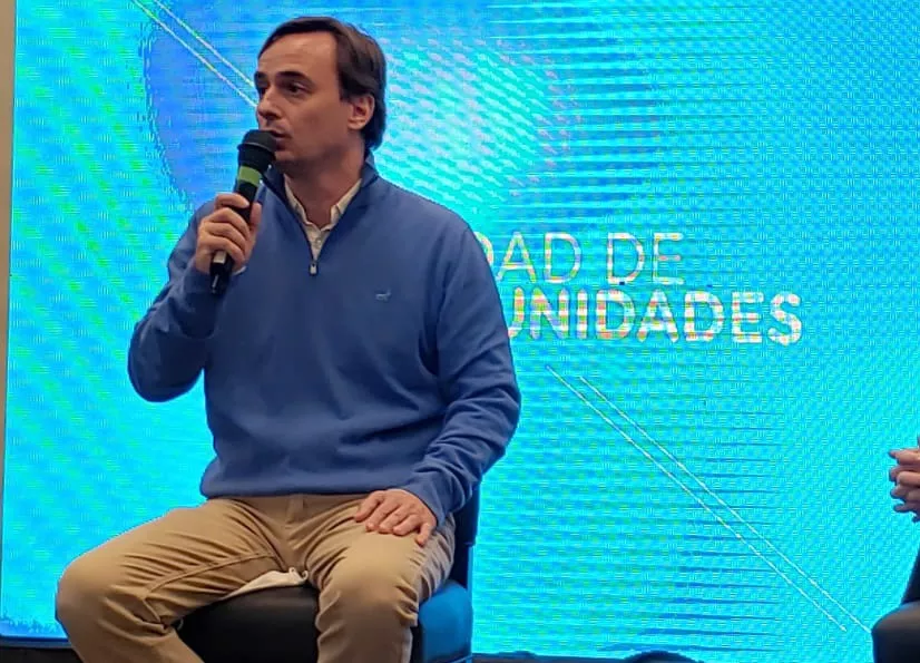 JUAN PELAEZ2