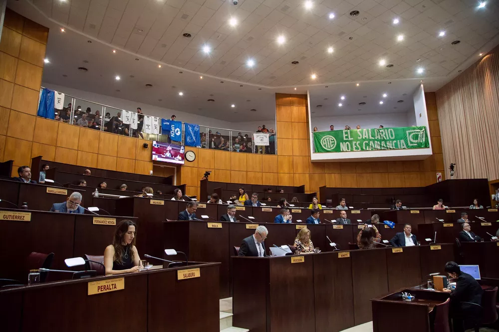 LEGISLATURA GANANCIAS