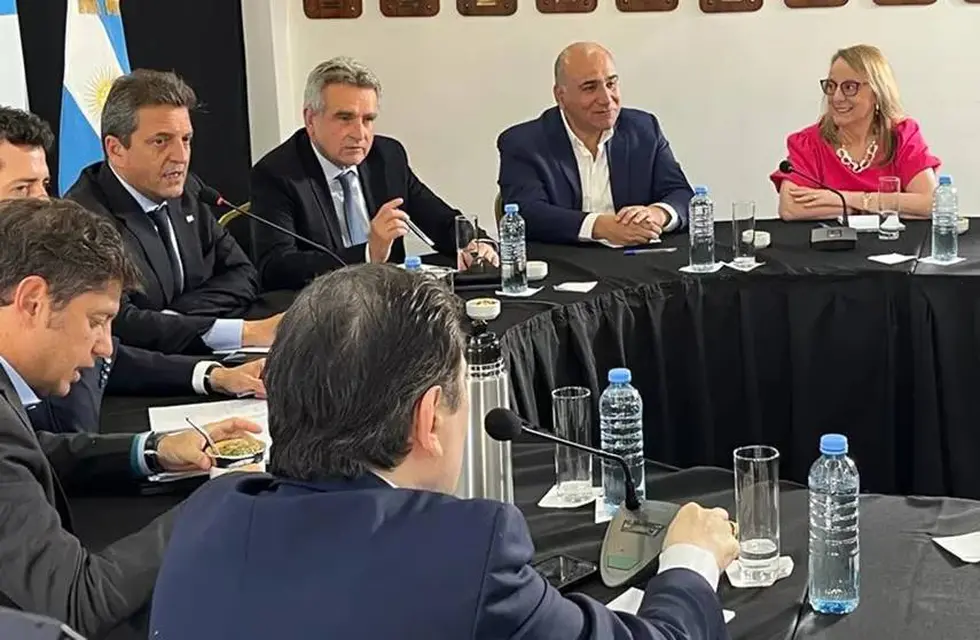 MASSA GOBERNADORES
