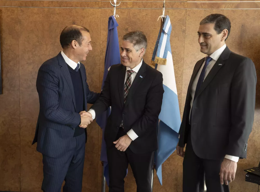 YPF IULIANO Y GUTIERREZ1