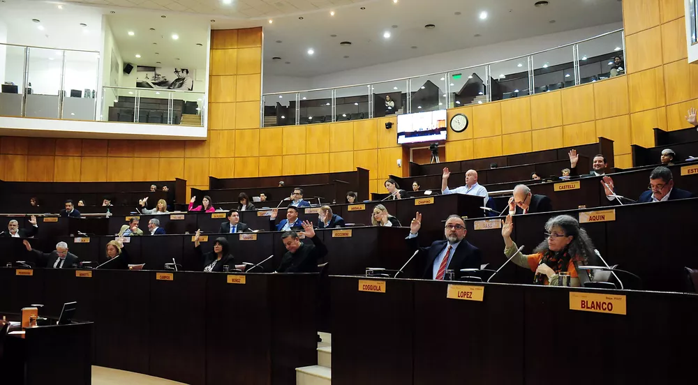 LEGISLATURA NQN AUTOAHORRO
